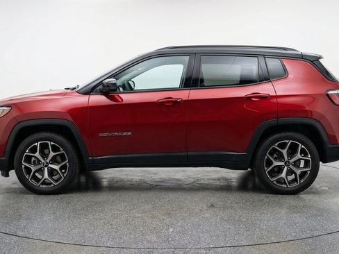 Used 2025 Jeep Compass Limited AWD/4WD image 5