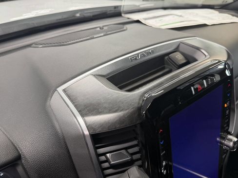 Used 2024 RAM 2500 Big Horn w/ Night Edition image 41