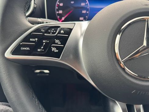 Certified 2025 Mercedes-Benz GLC 300 image 21
