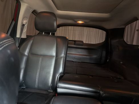 Used 2018 Nissan Pathfinder Platinum image 23