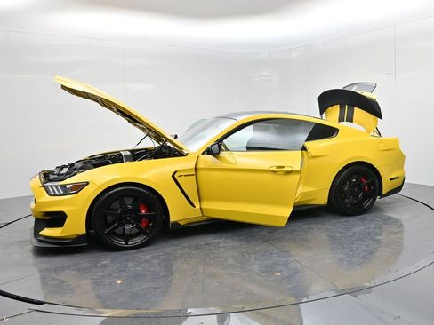 Used 2017 Ford Mustang Shelby GT350R w/ GT350R Equipment Group 920A image 65