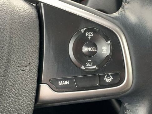 Used 2019 Honda CR-V Touring image 29