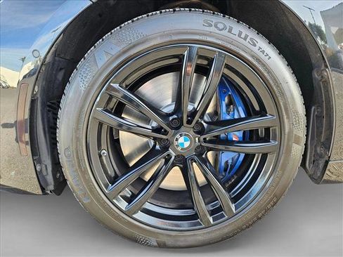 Used 2020 BMW 750i xDrive w/ Executive Package image 22