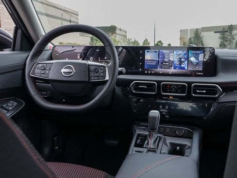 New 2026 Nissan Sentra SR w/ Floor Mat Package image 22