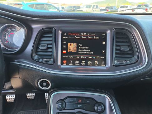Used 2015 Dodge Challenger R/T w/ Quick Order Package 22B R/T RWD image 24