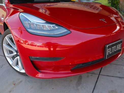 Used 2018 Tesla Model 3 Long Range image 6