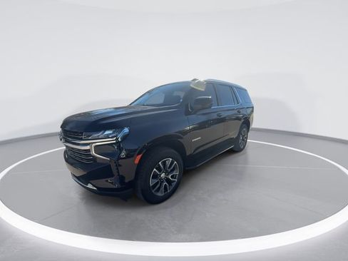 Used 2023 Chevrolet Tahoe LT w/ LT Signature Package image 4