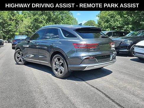 Used 2025 Genesis Electrified GV70 AWD/4WD image 3