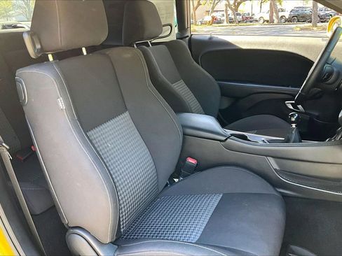 Used 2021 Dodge Challenger R/T Scat Pack w/ T/A Package image 23