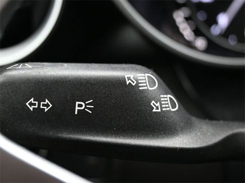 Used 2022 Alfa Romeo Giulia Sprint image 28