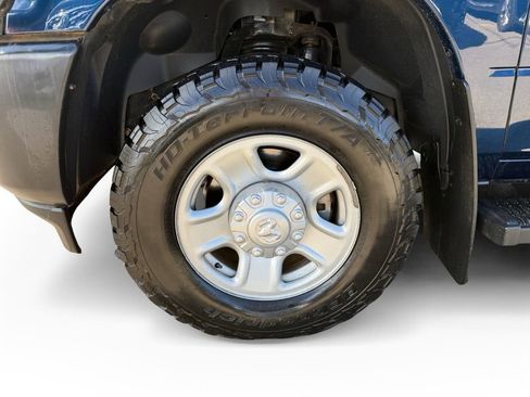 Used 2021 RAM 2500 Tradesman w/ Protection Group image 9