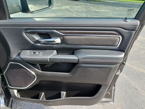 Used 2025 RAM 1500 Laramie w/ Sport Appearance Package AWD/4WD image 14