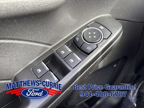 Used 2025 Ford Escape ST-Line AWD/4WD image 22