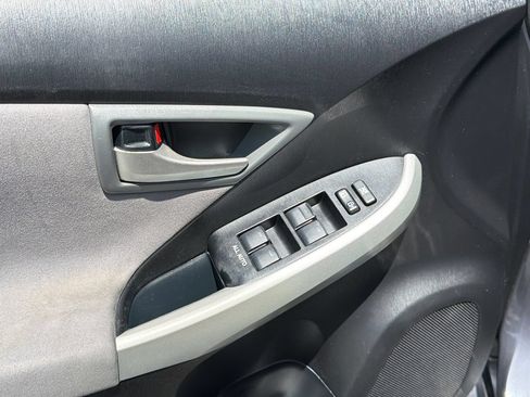 Used 2012 Toyota Prius Three FWD image 15