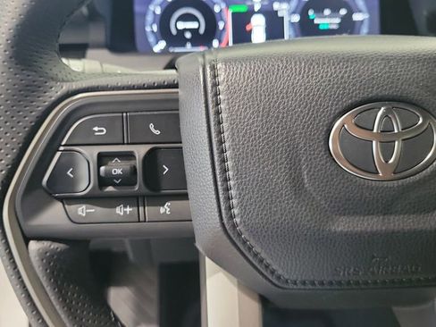 New 2026 Toyota 4Runner Limited image 25