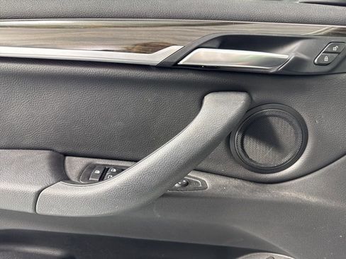 Used 2017 BMW X1 xDrive28i image 11