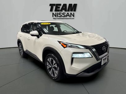 Used 2021 Nissan Rogue SV w/ Premium Package