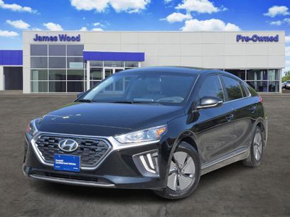 Certified 2022 Hyundai Ioniq SE