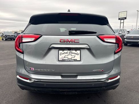 Used 2024 GMC Terrain AT4 w/ Infotainment Package II AWD/4WD image 9