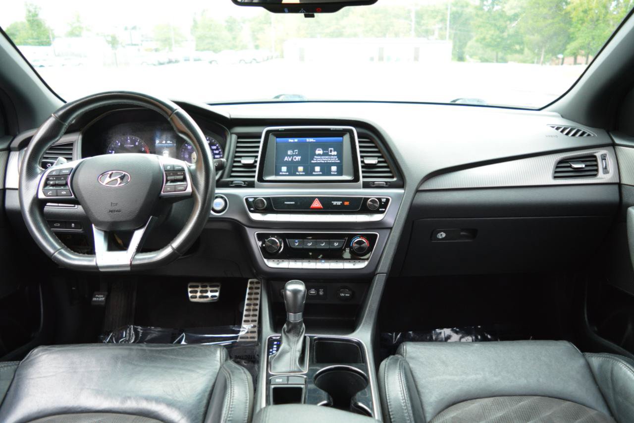 Used 2018 Hyundai Sonata Sport FWD image 18