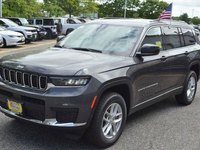 New 2025 Jeep Grand Cherokee L Laredo w/ Luxury Tech Group I