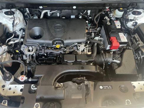 Certified 2020 Toyota RAV4 LE w/ All Weather Liner Package AWD/4WD image 9