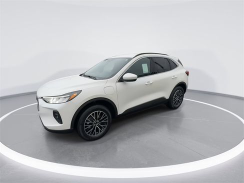 New 2026 Ford Escape SE image 4