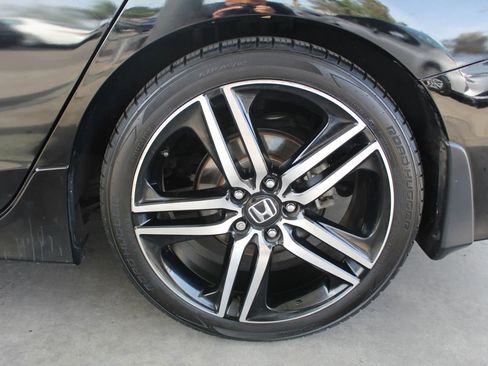 Used 2016 Honda Accord Sport image 32