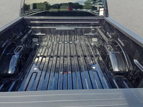 Used 2025 Ford F150 XLT w/ Equipment Group 301A Standard AWD/4WD image 12