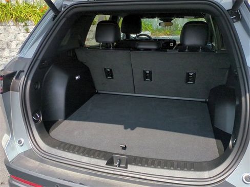 Certified 2025 Chevrolet Equinox ACTIV image 25