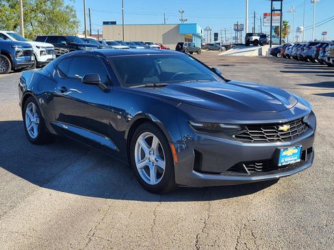 Used 2019 Chevrolet Camaro LT image 7
