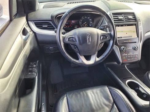 Used 2019 Lincoln MKC Select w/ Select Plus Package image 6