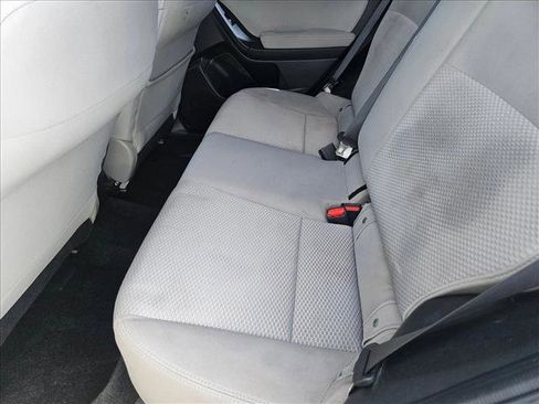 Used 2015 Subaru Forester 2.5i w/ Alloy Wheel Package image 17