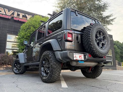 Used 2023 Jeep Wrangler Unlimited AWD/4WD image 22