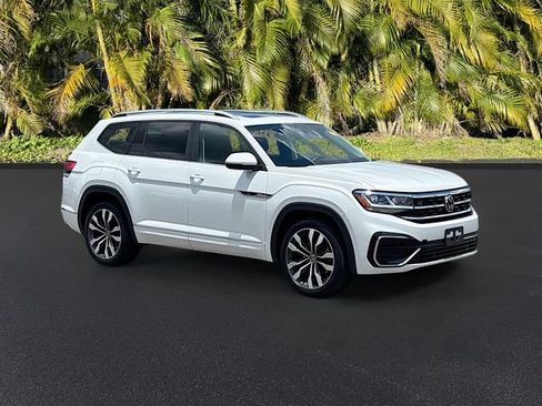 Used 2021 Volkswagen Atlas SEL R-Line AWD/4WD image 2