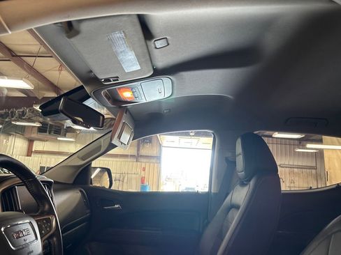 Used 2020 GMC Canyon Denali AWD/4WD image 13