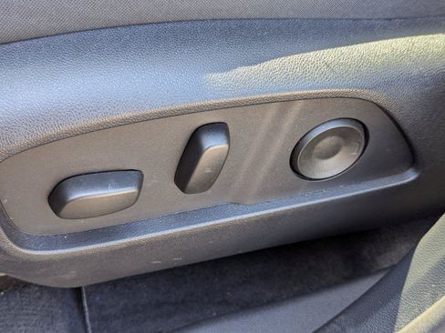 Used 2026 Chevrolet Equinox RS AWD/4WD image 30