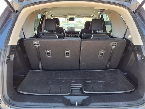 Used 2023 Honda Pilot EX-L image 10