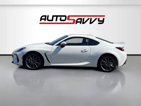 Used 2024 Subaru BRZ Limited w/ Popular Package 2 RWD image 4
