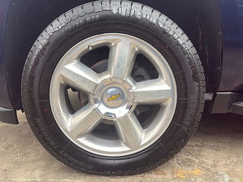 Used 2007 Chevrolet Suburban LTZ w/ LTZ Preferred Equipment Group image 28