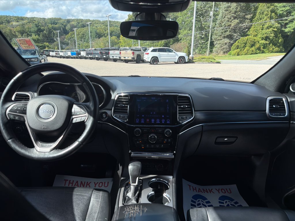 Used 2019 Jeep Grand Cherokee Limited AWD/4WD image 12
