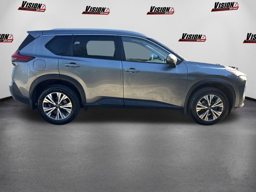 Certified 2023 Nissan Rogue SV w/ SV Premium B Package AWD/4WD image 4