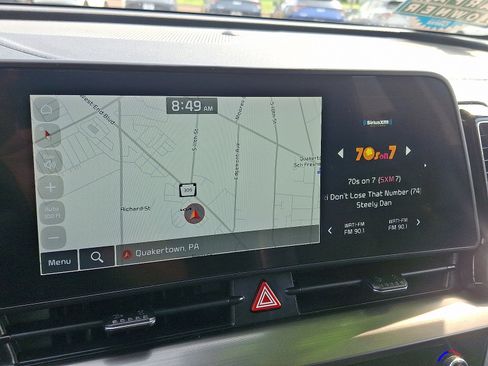 Used 2023 Kia Sportage EX w/ EX Premium Package image 17