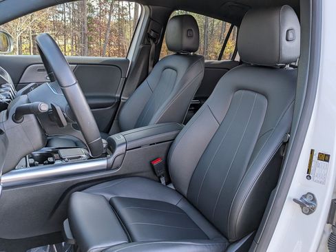 Certified 2022 Mercedes-Benz GLA 250 4MATIC image 17