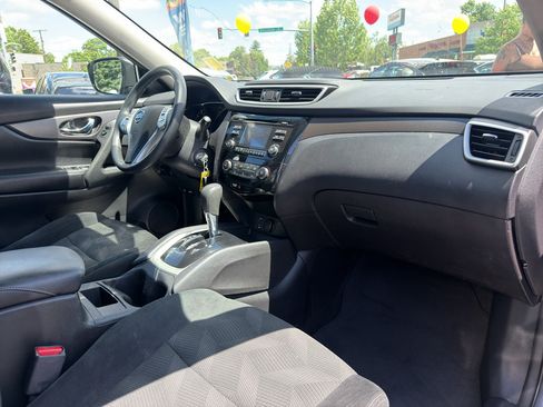 Used 2016 Nissan Rogue S w/ S Family Package AWD/4WD image 22