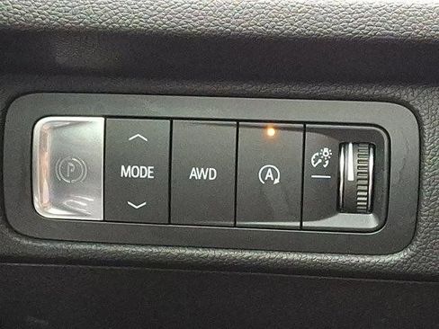 Used 2024 Chevrolet Traverse RS w/ LPO, Floor Liner Package image 27