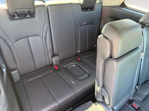 Used 2025 INFINITI QX60 Pure image 31