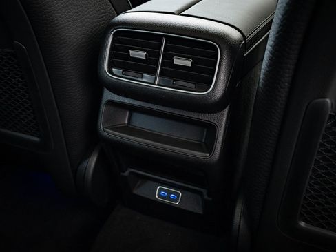 New 2026 Mercedes-Benz GLE 450 4MATIC image 36