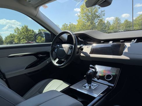 Used 2020 Land Rover Range Rover Evoque SE AWD/4WD image 19