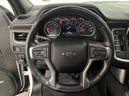 Used 2021 Chevrolet Tahoe Z71 w/ Z71 Signature Package image 18